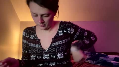 turtlegirl21 online show from December 7, 12:36 am