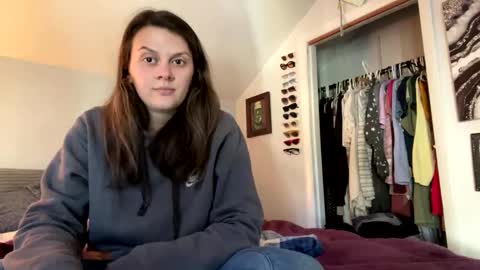 turtlegirl21 online show from December 7, 6:43 pm