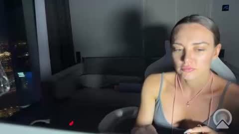 tutmarinaa online show from November 15, 3:35 pm