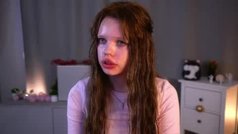 Shirlee online show from May 22, 3:08 pm