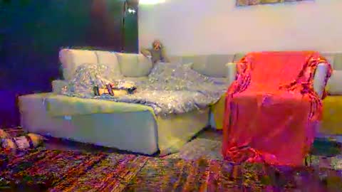 tvstefanie1 online show from October 12, 9:27 pm