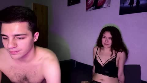 Twin Flame online show from October 19, 3:06 pm