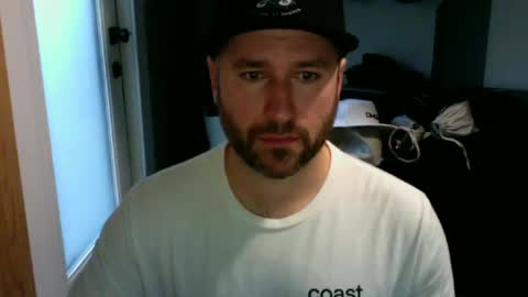 twattickler96 online show from October 12, 6:32 pm