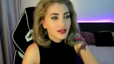 MayCarrey online show from March 9, 10:47 pm