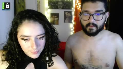 TwinFlamesXX online show from January 12, 8:46 am