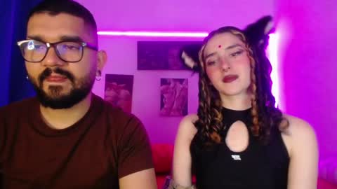 TwinFlamesXX online show from September 20, 2:20 pm