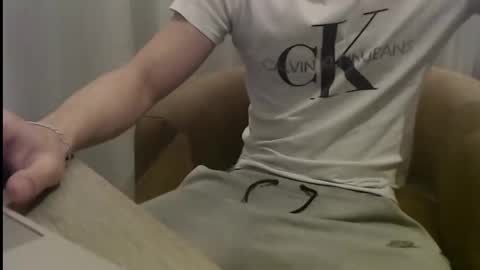 Twink22cm online show from November 28, 10:55 am