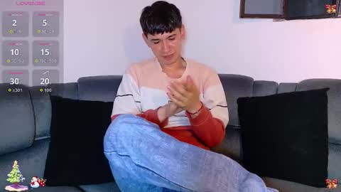 Mr Daren online show from December 2, 7:12 pm