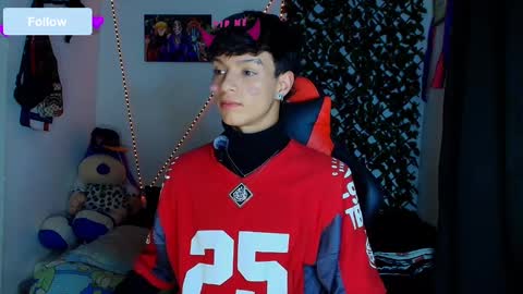 Snapshot of twink_sebas_ chatting on February 26, 4:30 am  Bad boy sebastian  online show from February 26, 4:30 am
