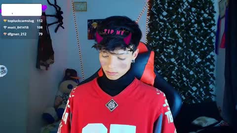 Snapshot of twink_sebas_ chatting on February 26, 7:34 am  Bad boy sebastian  online show from February 26, 7:34 am