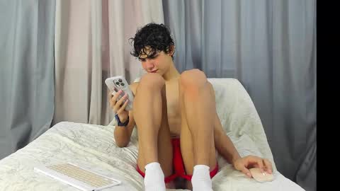 Twink Waldorf online show from September 21, 8:46 pm