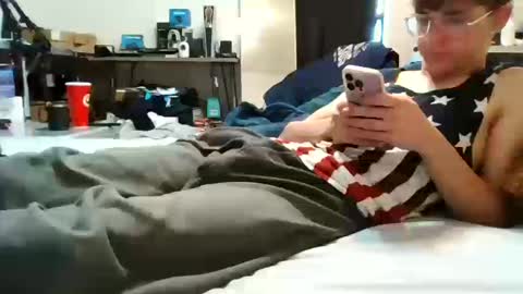 shytwink online show from October 13, 3:03 pm