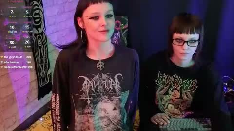 Sin and Skin online show from November 29, 9:11 pm