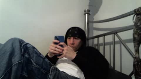 twistedvanilla online show from January 7, 11:43 pm