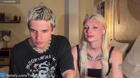 Molly and Nick online show from April 12, 7:40 pm