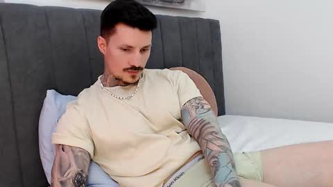 tyagodoll online show from December 18, 6:14 pm