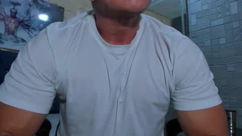 Tyleer Scot online show from May 8, 7:52 pm