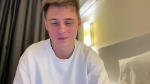 tyler_garrner online show from October 5, 5:42 pm