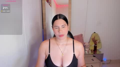 tylor_love online show from March 26, 10:15 pm
