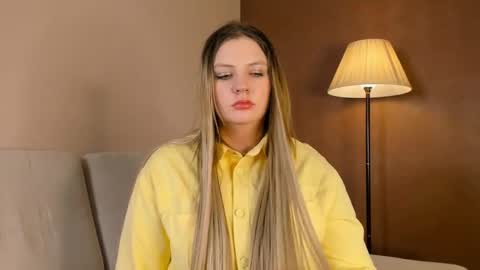 Amelia online show from February 13, 1:37 pm