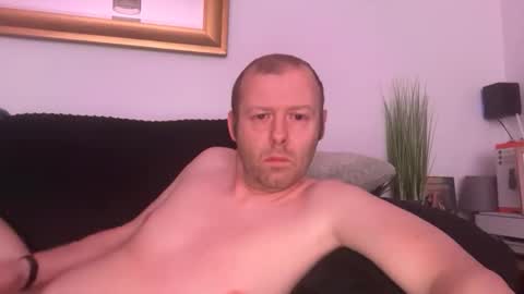 ukmatty3 online show from April 8, 11:08 pm