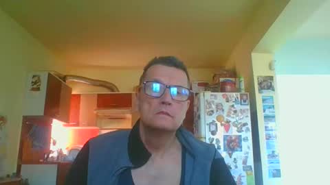 ulmeni4 online show from March 7, 7:08 am