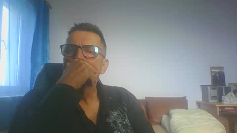 ulmeni7 online show from October 29, 11:23 am