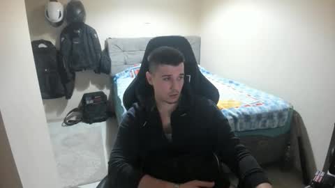 hi im mike tyson -  online show from May 15, 9:44 pm