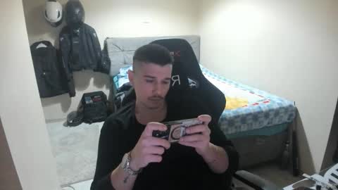 hi im mike tyson -  online show from May 3, 7:31 pm