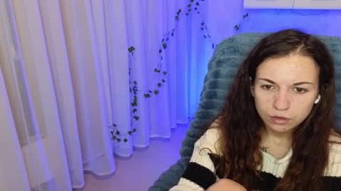 Snapshot of ulyanix chatting on October 24, 3:51 am Ulyana online show from October 24, 3:51 am