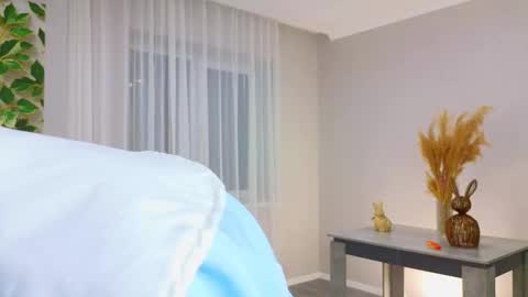 Kira online show from November 27, 5:42 pm