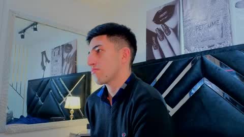 un_sluttyy online show from May 9, 11:38 am
