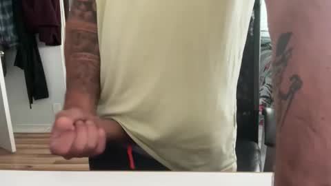 uncutbeard129840 online show from May 11, 4:04 pm