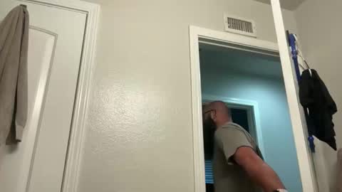 uncutbeard129840 online show from May 5, 1:06 pm