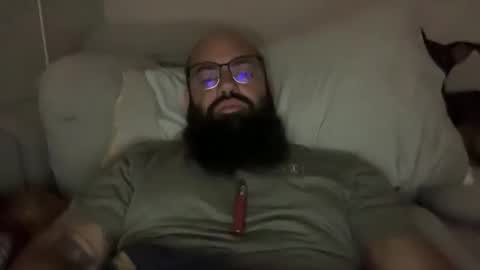 uncutbeard129840 online show from December 16, 2:01 pm