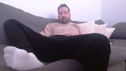 uncutslut69 online show from April 3, 2:18 am