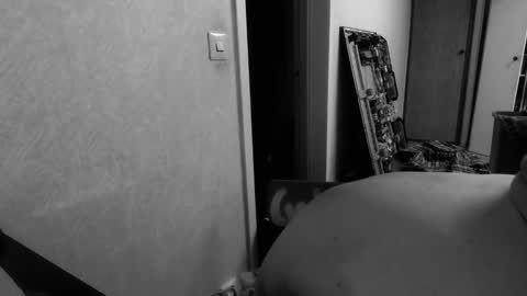 unlitimnaughty_ online show from May 3, 11:49 am