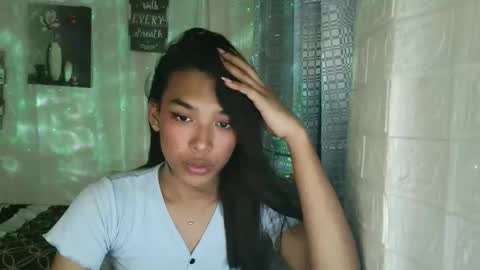 ur_dazzlingmorenaxx online show from January 19, 4:22 am