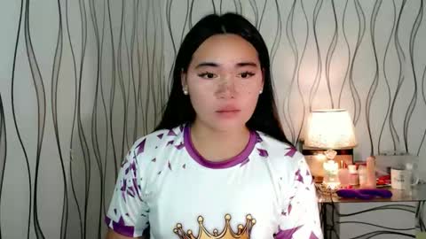 QUEENSY online show from January 18, 2:37 pm