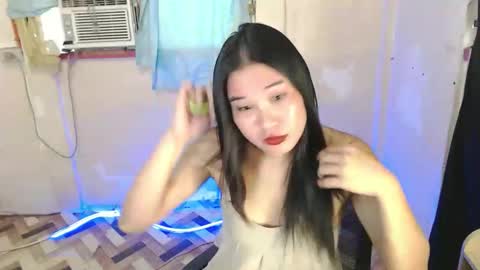 chesca online show from April 14, 2:04 am