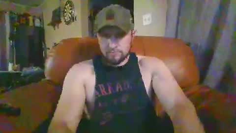 ur_zaddy4now online show from February 5, 1:04 am