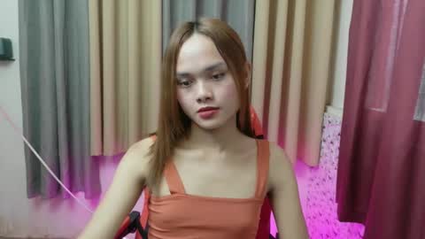 urasian_crisa online show from November 16, 5:20 am