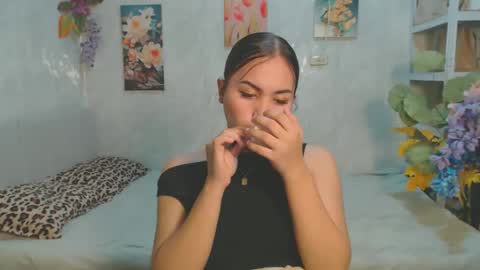 urasian_kat online show from May 16, 7:34 pm