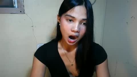 urasian_latinaxxx online show from May 23, 7:37 am