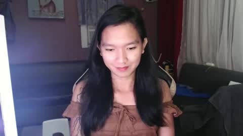 NEWRA  ALLISON online show from October 18, 8:13 pm