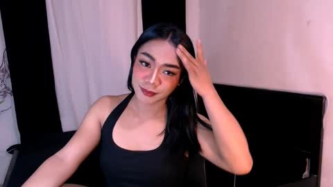 Olivia online show from March 5, 12:05 am