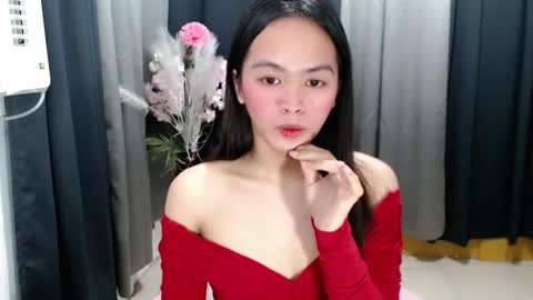 urasiancumgirl_ online show from May 8, 7:25 am