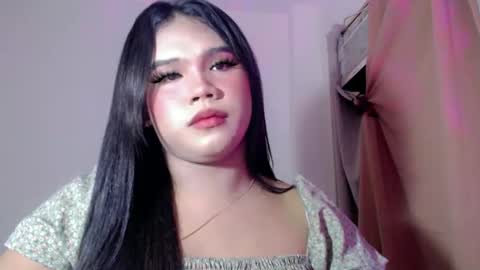 Sofia online show from February 18, 2:16 pm