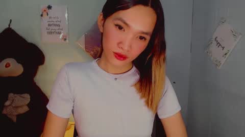 urblossom_harahxxx online show from January 27, 7:03 pm