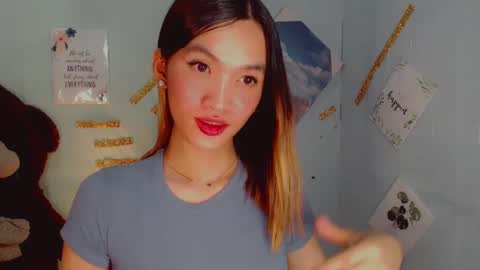 urblossom_harahxxx online show from February 9, 10:00 pm